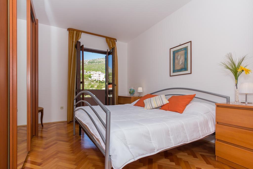 Apartment Ivo Podstrana Exterior photo
